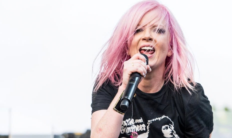Born Unicorn - Shirley Manson’s Dressing Room - Jao Brand