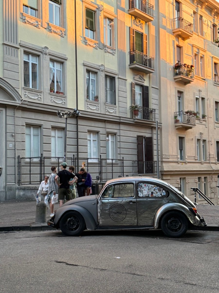 Gale's Travel Journal: Napoli, Italy - Jao Brand